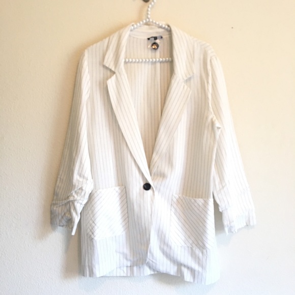 NWT Classic DREW Linen White Pin Striped Blazer - Picture 1 of 8